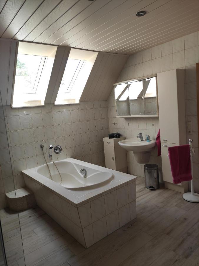 Ferienwohnung Im Werratal Herrenbreitungen Bagian luar foto